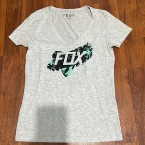 Women Gray Fox T-shirt